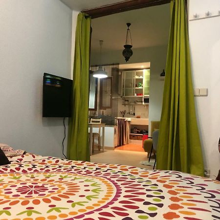 Apartamento En Corrala Madrid Dış mekan fotoğraf